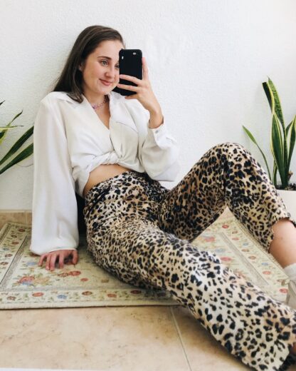 Pantalón leopardo Y2k “Le yeti a Paris” - Imagen 3
